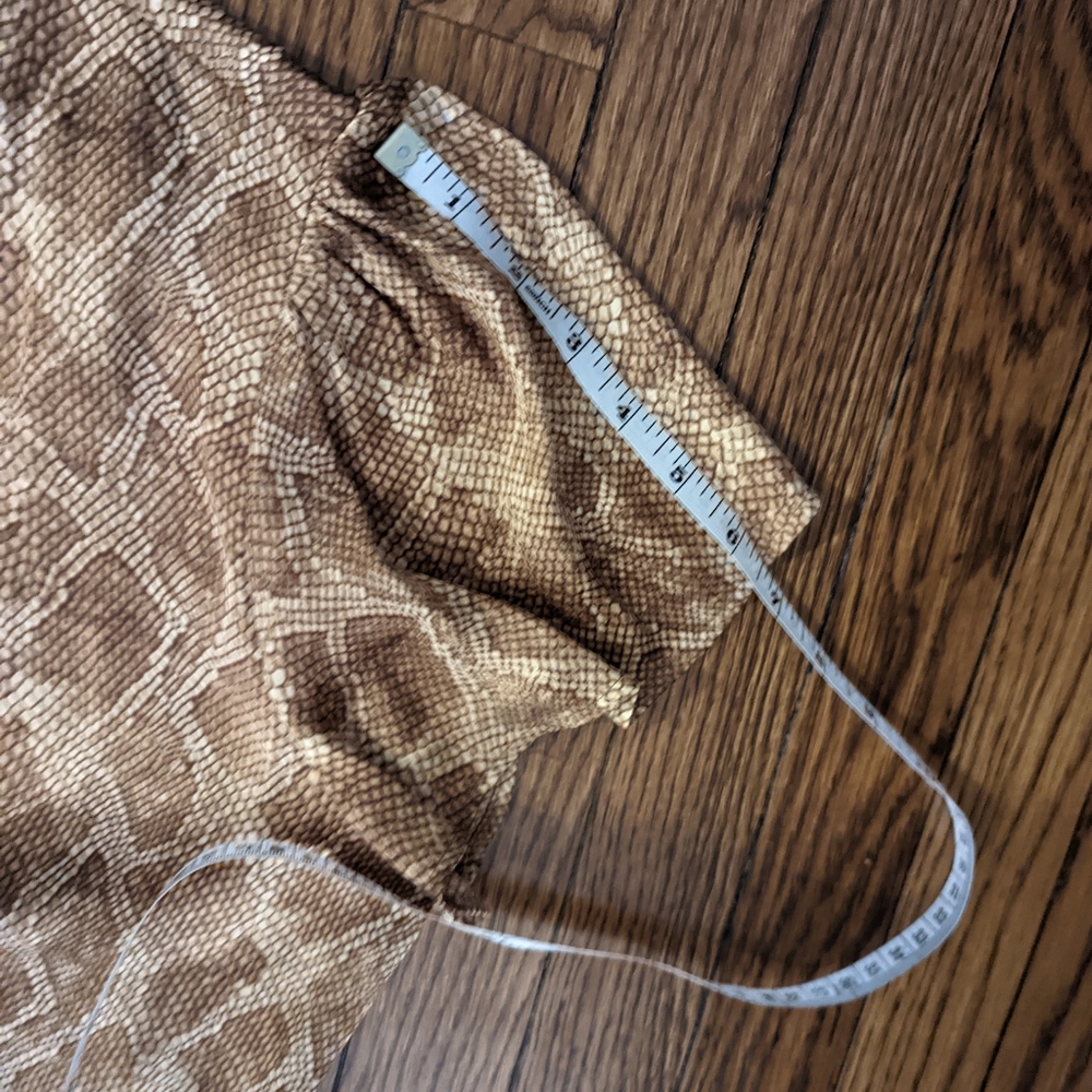 🆕 NWOT Paige flowy Alayna bronze snake print dress w/2 front slits (no belt) - Picture 12 of 16